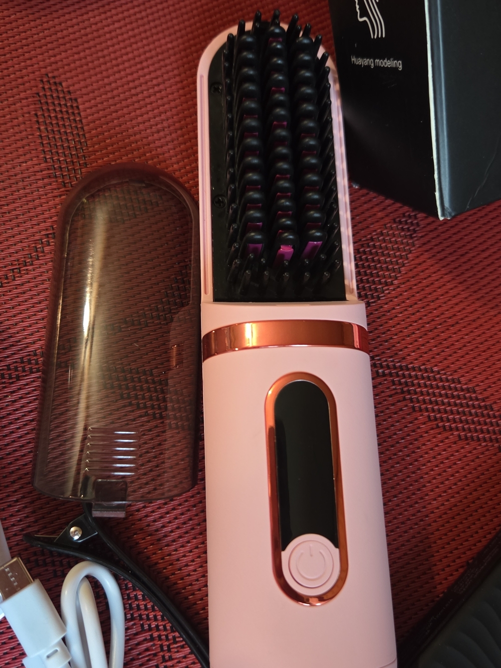 Wireless Straight Hair Comb in Pink